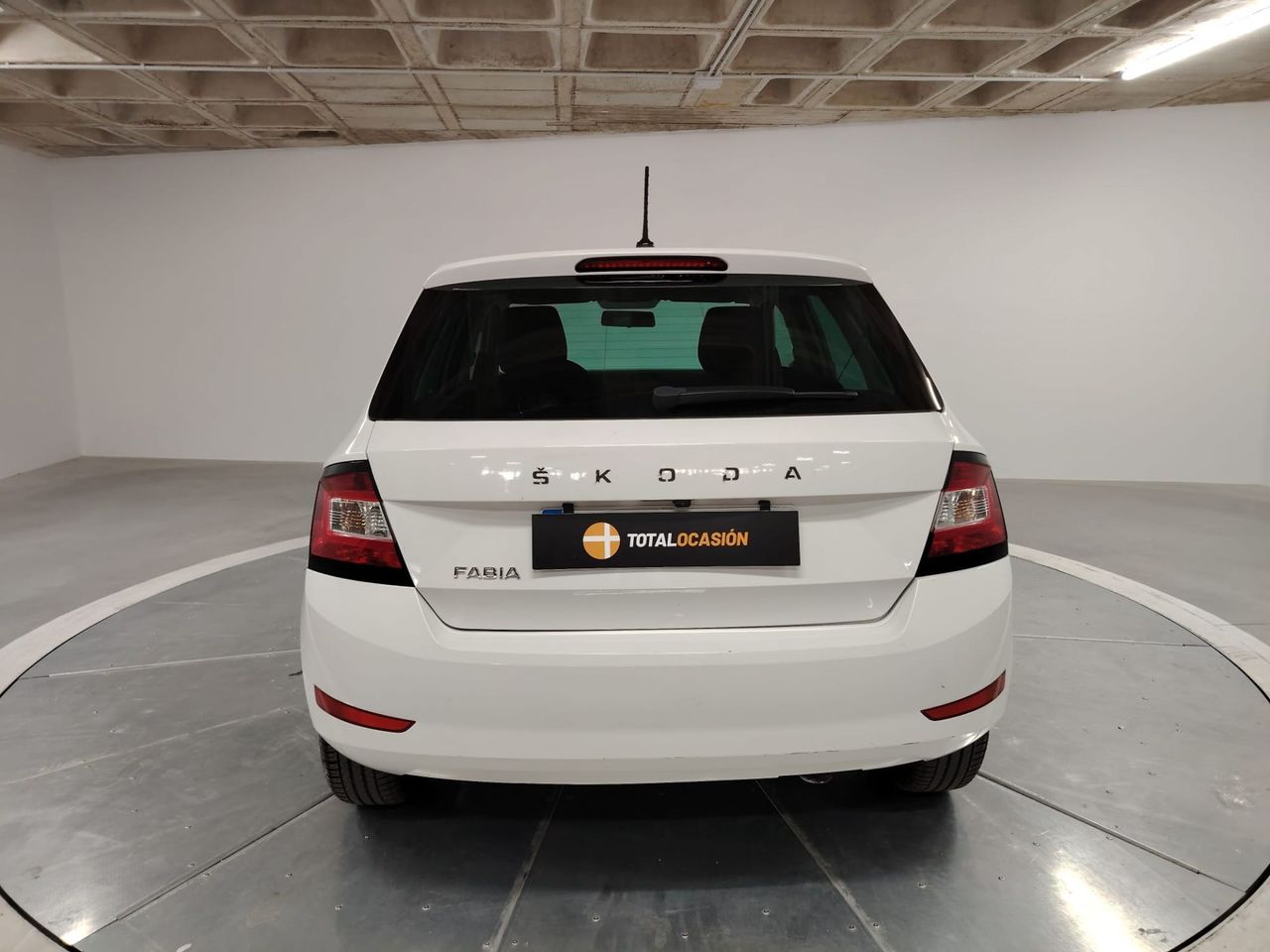 Skoda Fabia 1.0 TSI 70KW (95cv) Ambition Plus - Foto 9