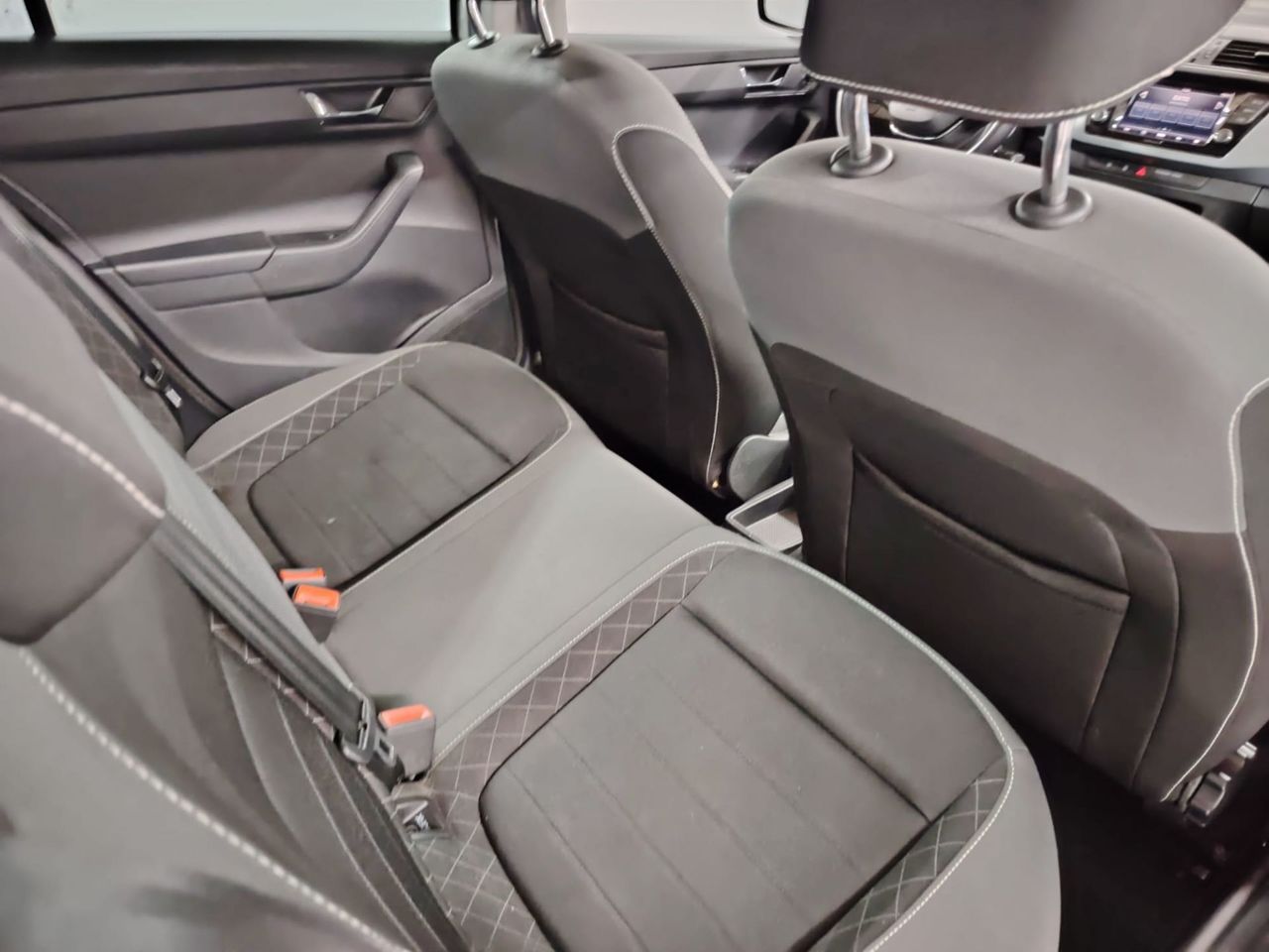 Skoda Fabia 1.0 TSI 70KW (95cv) Ambition Plus - Foto 35