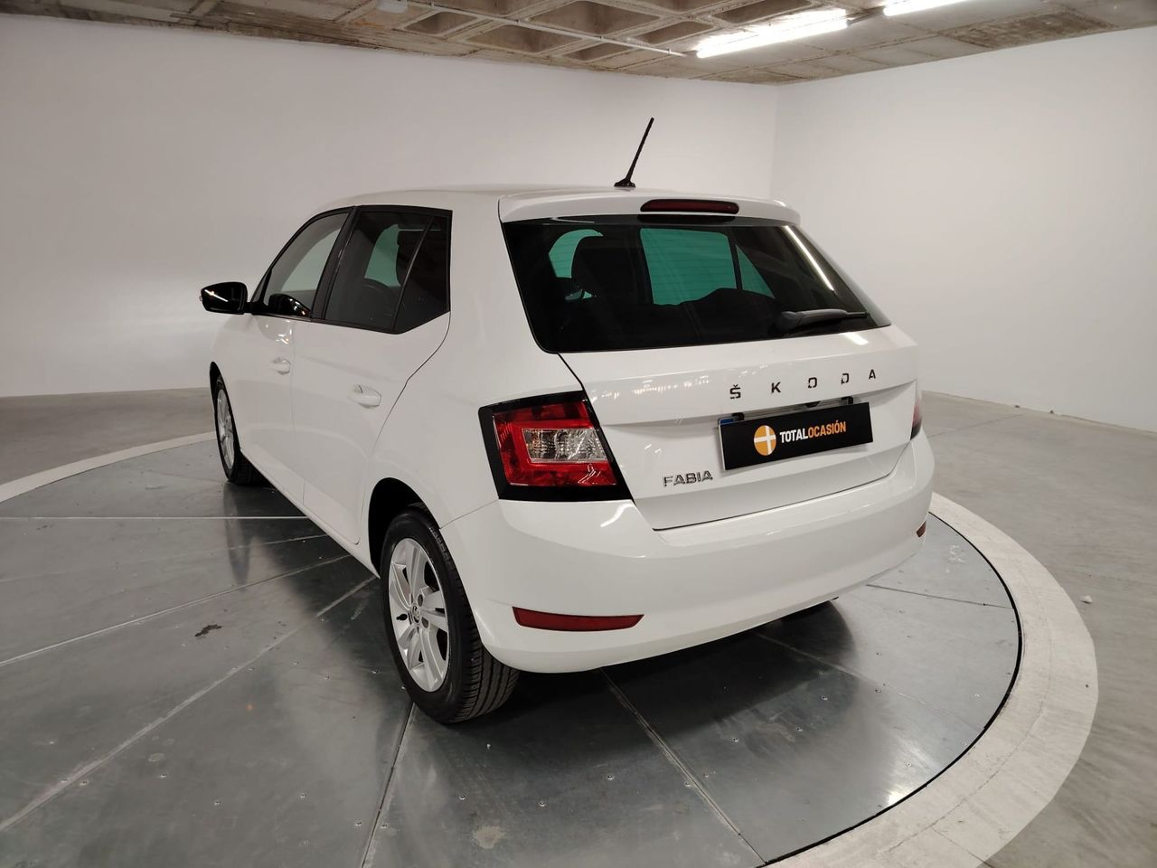 Skoda Fabia 1.0 TSI 70KW (95cv) Ambition Plus - Foto 8