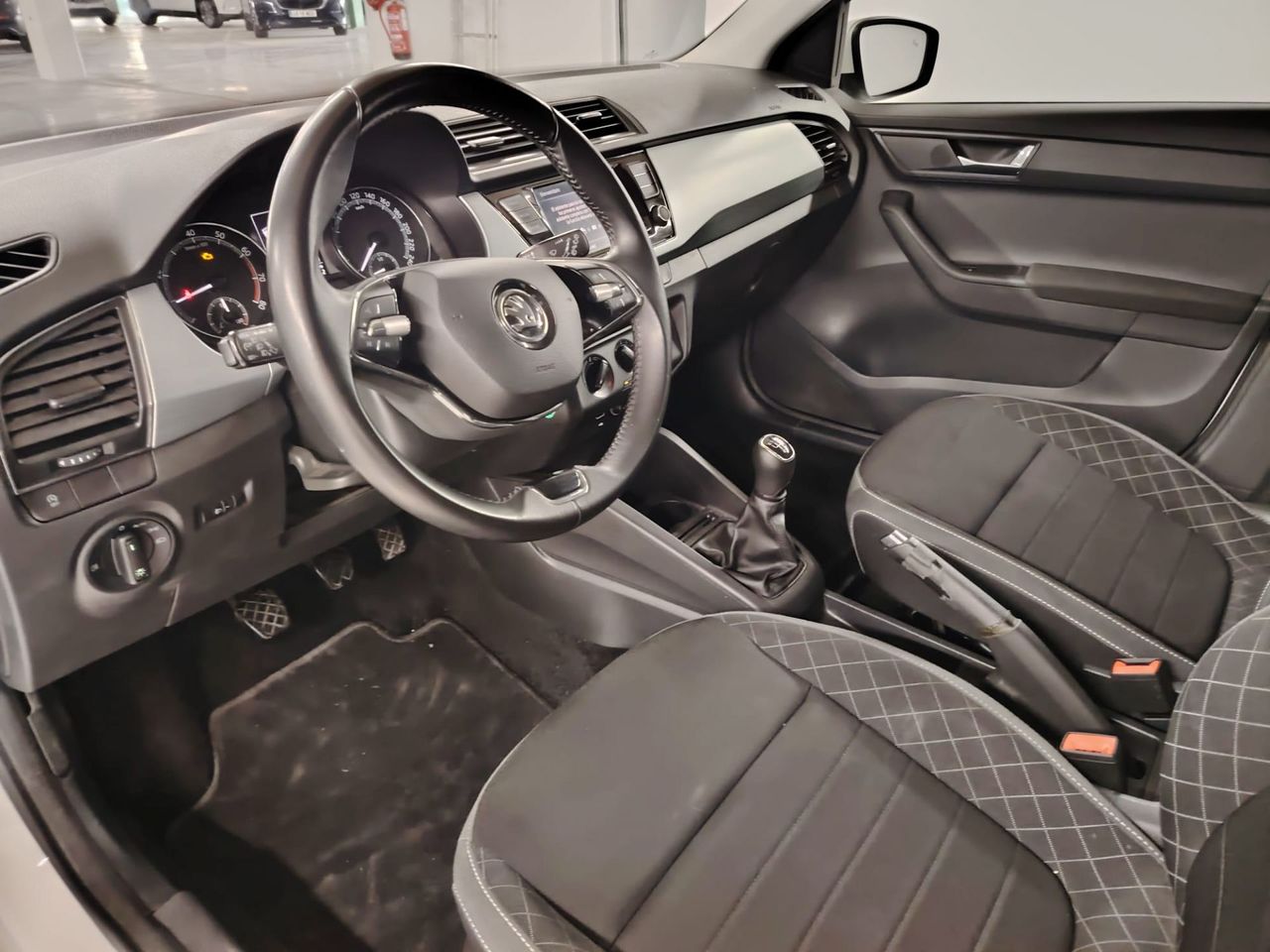 Skoda Fabia 1.0 TSI 70KW (95cv) Ambition Plus - Foto 28