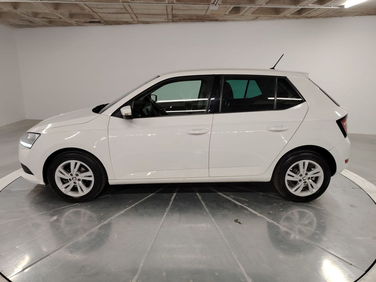 Skoda Fabia 1.0 TSI 70KW (95cv) Ambition Plus - Foto 6