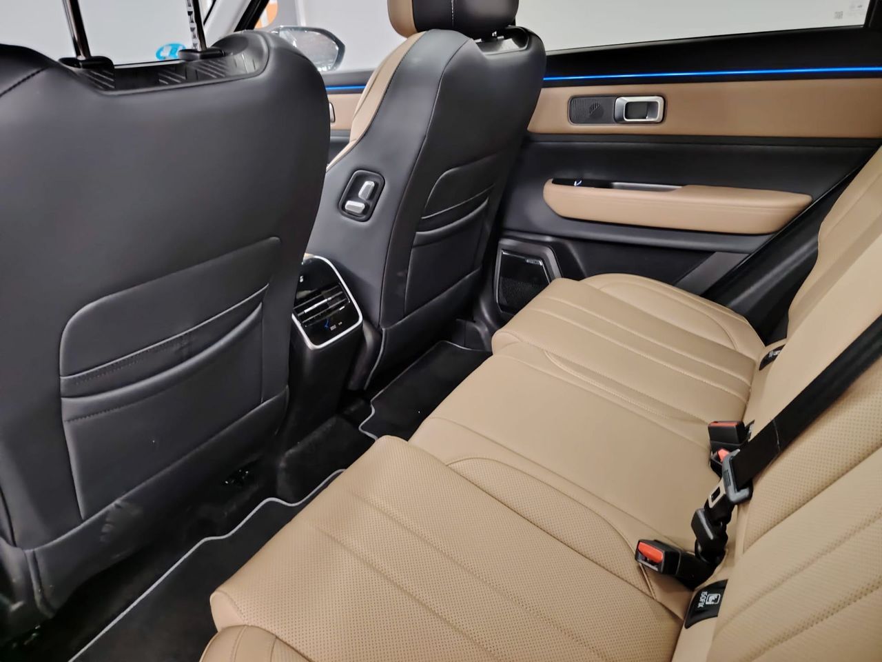 Jaecoo 7 PHEV Exclus. 1.5 TGDI+1DHT 255kW FWD Bit - Foto 23