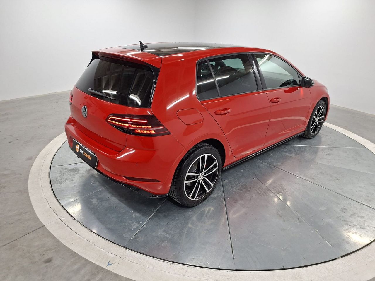 Volkswagen Golf GTE 1.4 TSI e-Power 150kW (204CV) DSG - Foto 9
