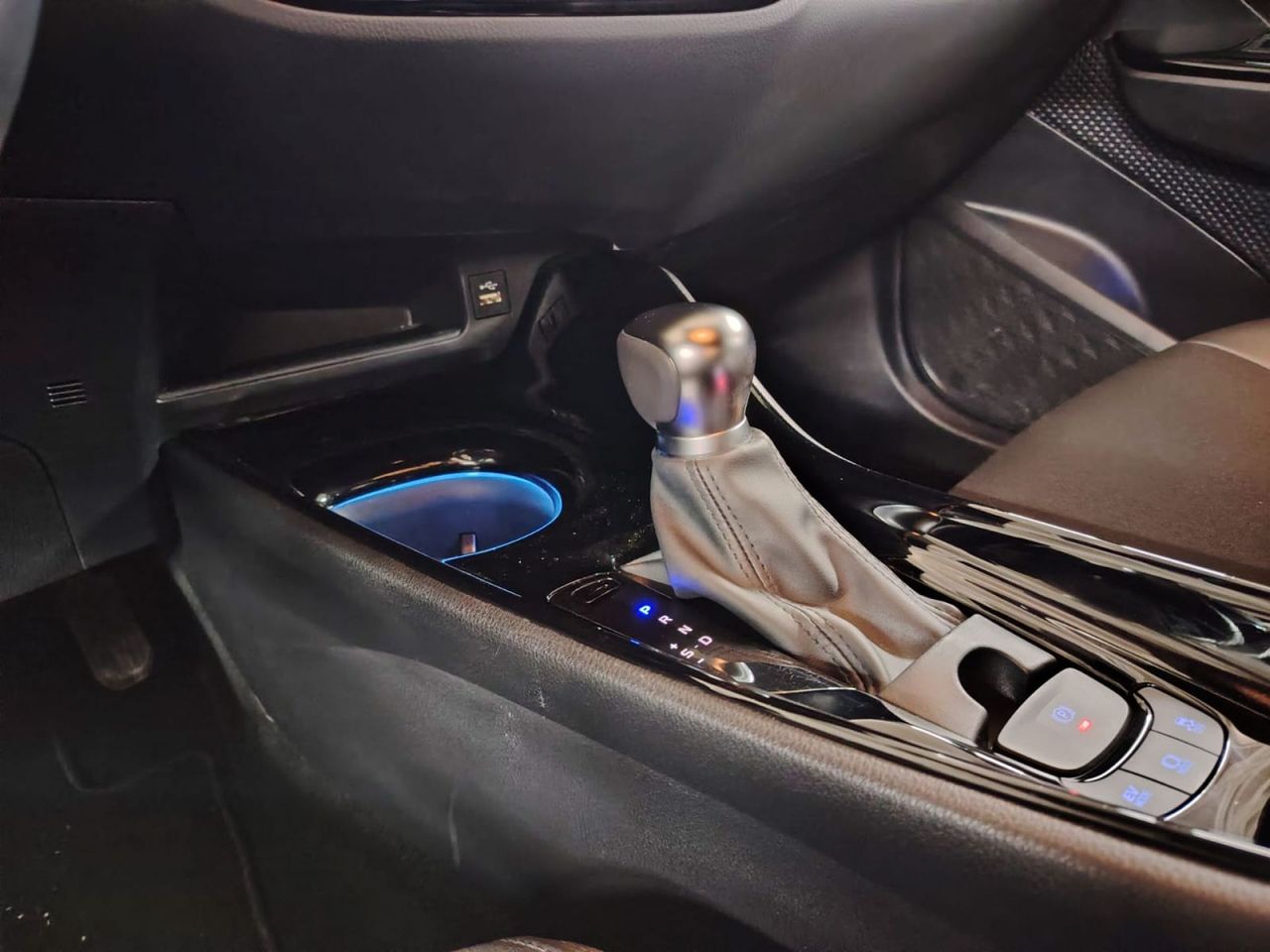 Toyota C-HR 1.8 125H Advance - Foto 25