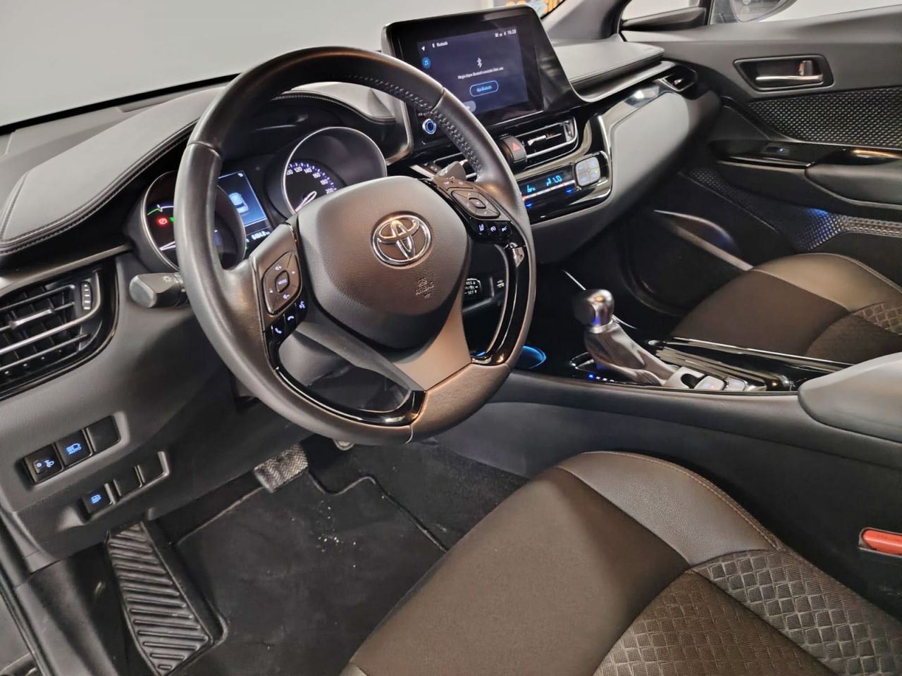 Toyota C-HR 1.8 125H Advance - Foto 12