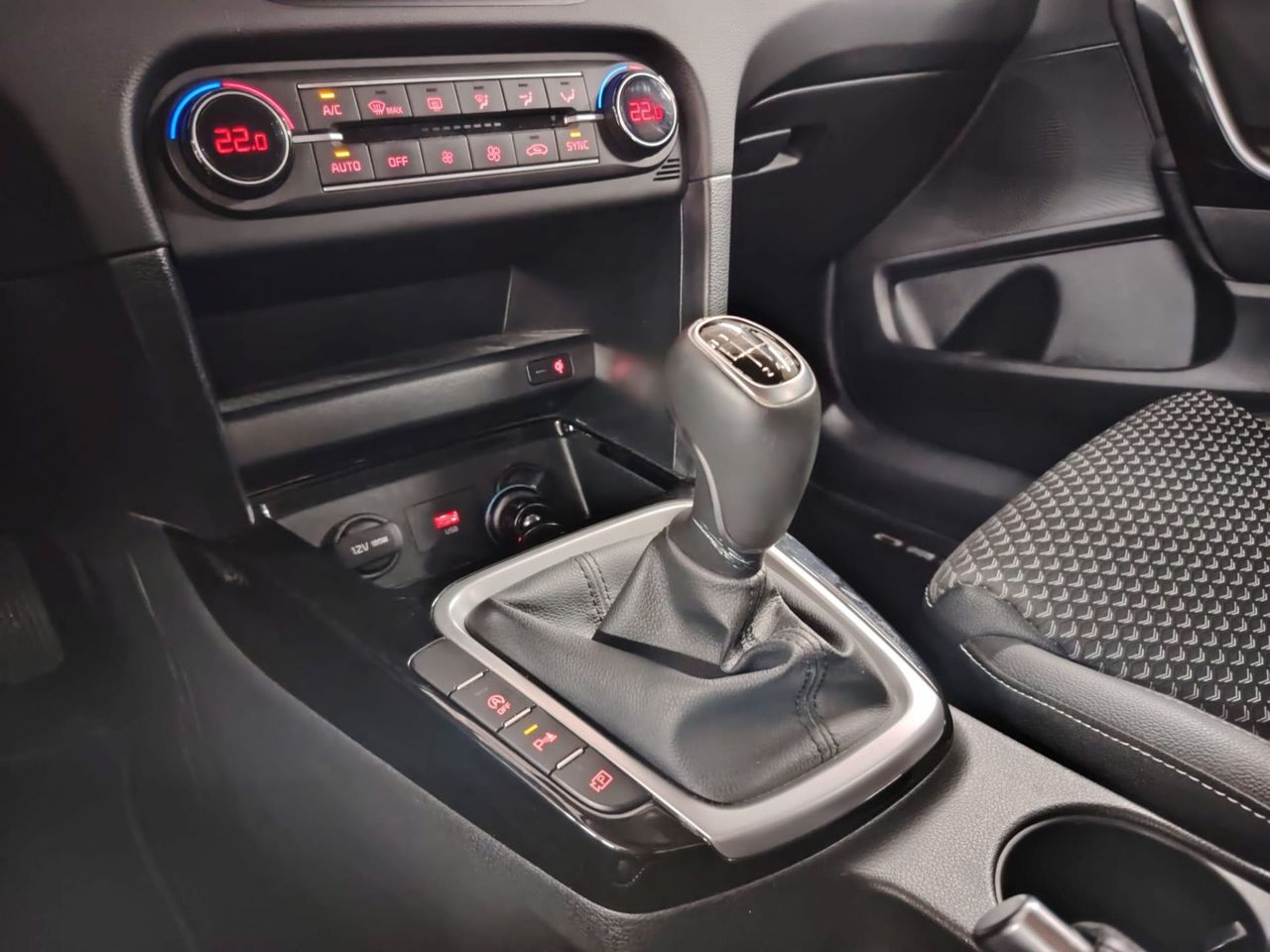 Kia Ceed 1.0 T-GDi 88kW (120CV) Tech - Foto 22