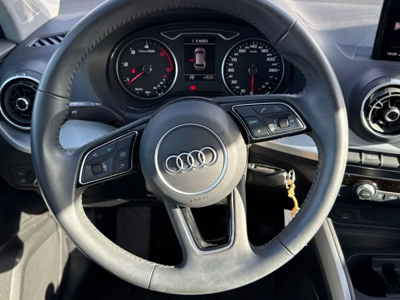 Audi Q2 Sport 30 TDI 85kW (116CV) - Foto 11