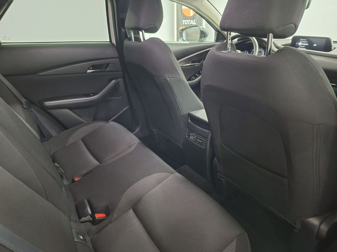 Mazda CX-30 e-SKYACTIV-G 2.0 110 kW 2WD AT Homura - Foto 23