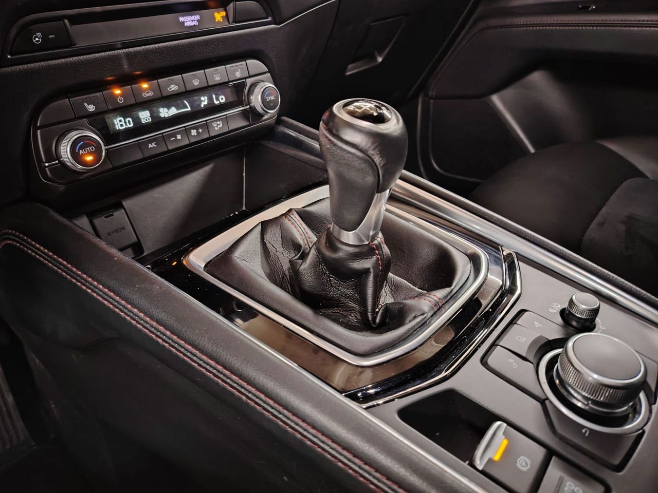 Mazda CX-5 2.0 GE 121kW Homura (sin Pack Bose) - Foto 14