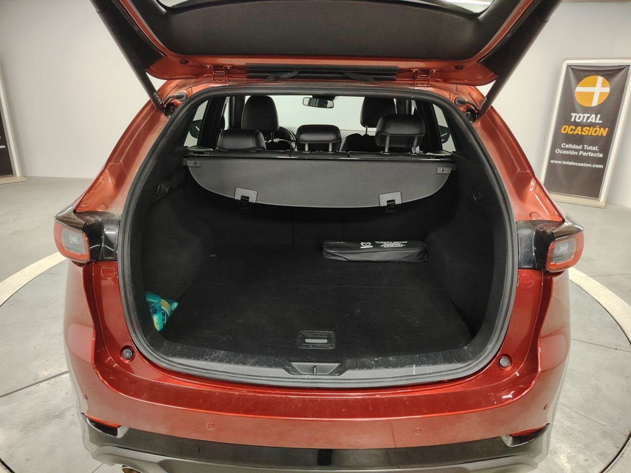 Mazda CX-5 2.0 GE 121kW Homura (sin Pack Bose) - Foto 11