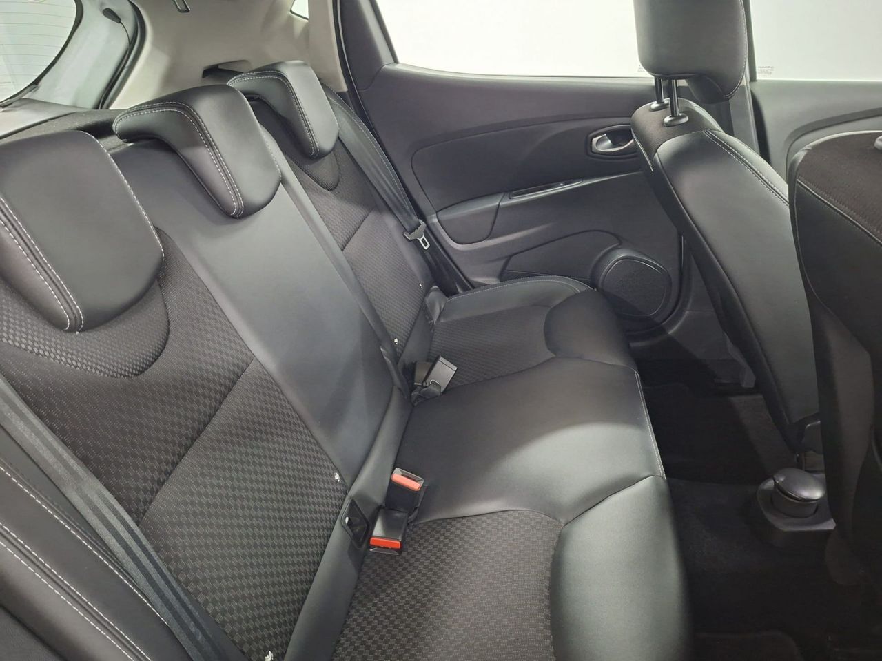 Renault Clio Zen Energy TCe 87kW (120CV) - Foto 26