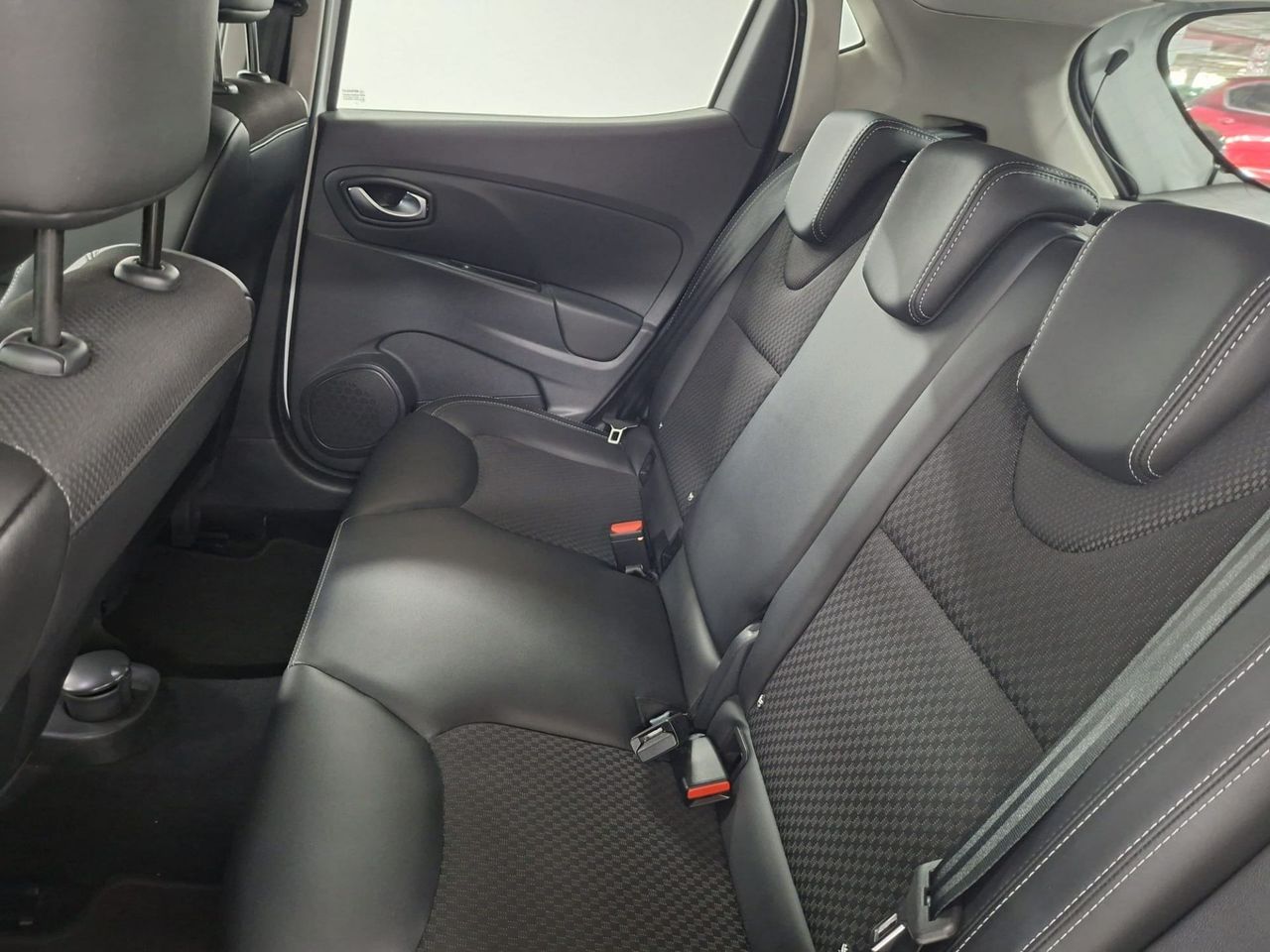 Renault Clio Zen Energy TCe 87kW (120CV) - Foto 25