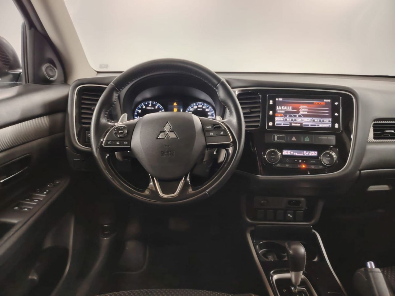 Mitsubishi Outlander 200 MPI Motion CVT 2WD 7 Plazas - Foto 22