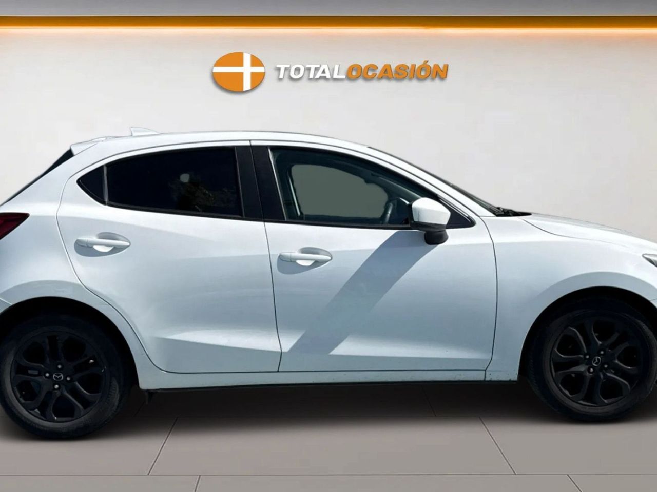 Mazda 2 1.5 GE 66kW (90CV) Black Tech Edition - Foto 6