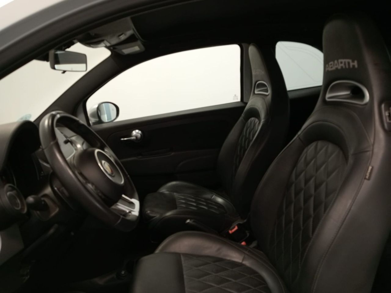 Abarth 500 595C Turismo 1.4 16v T-Jet 121kW E6D - Foto 25