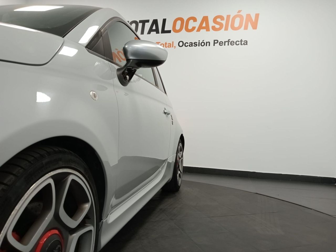 Abarth 500 595C Turismo 1.4 16v T-Jet 121kW E6D - Foto 11
