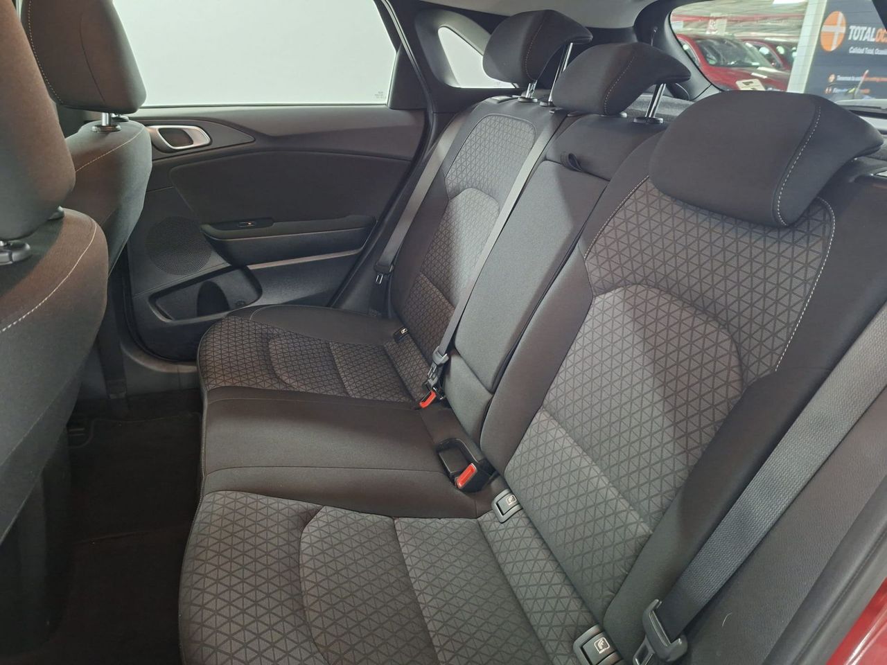 Kia Ceed 1.0 T-GDi 74kW (100CV) Drive - Foto 25