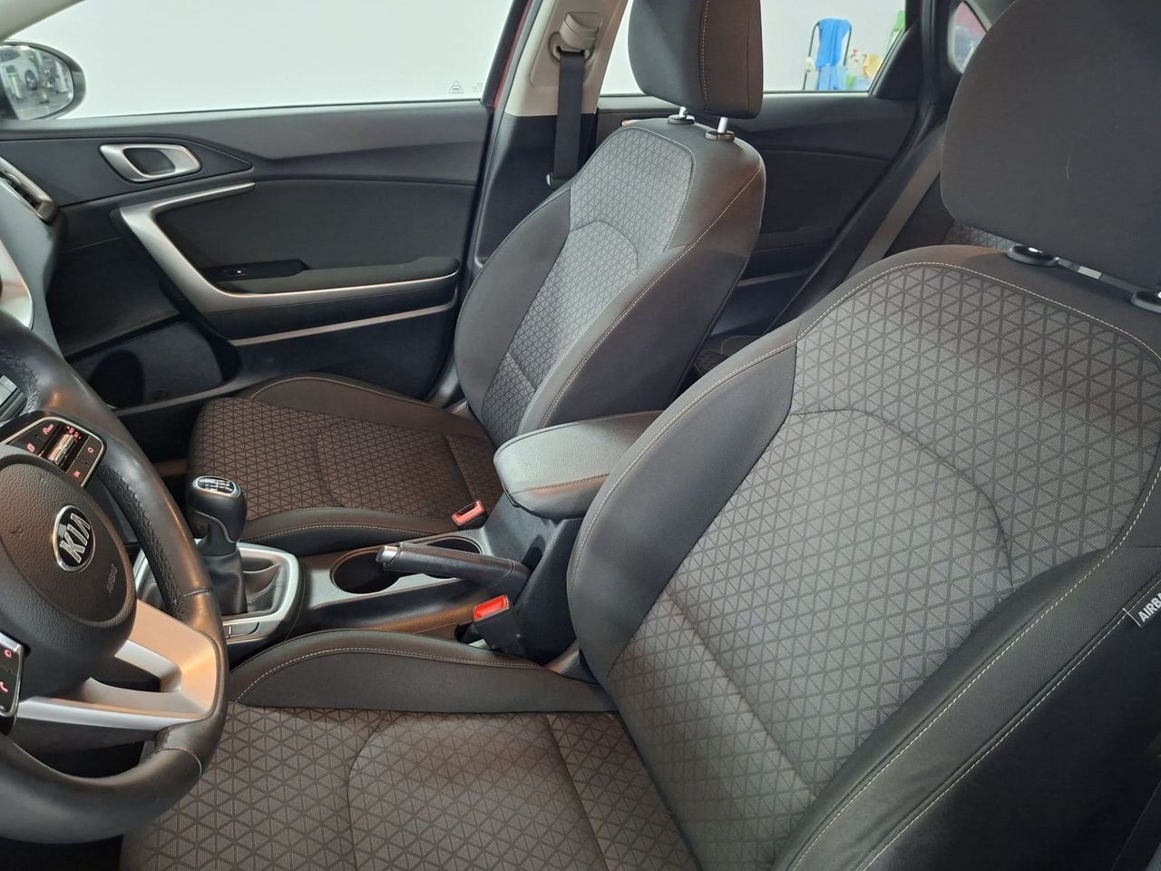 Kia Ceed 1.0 T-GDi 74kW (100CV) Drive - Foto 21