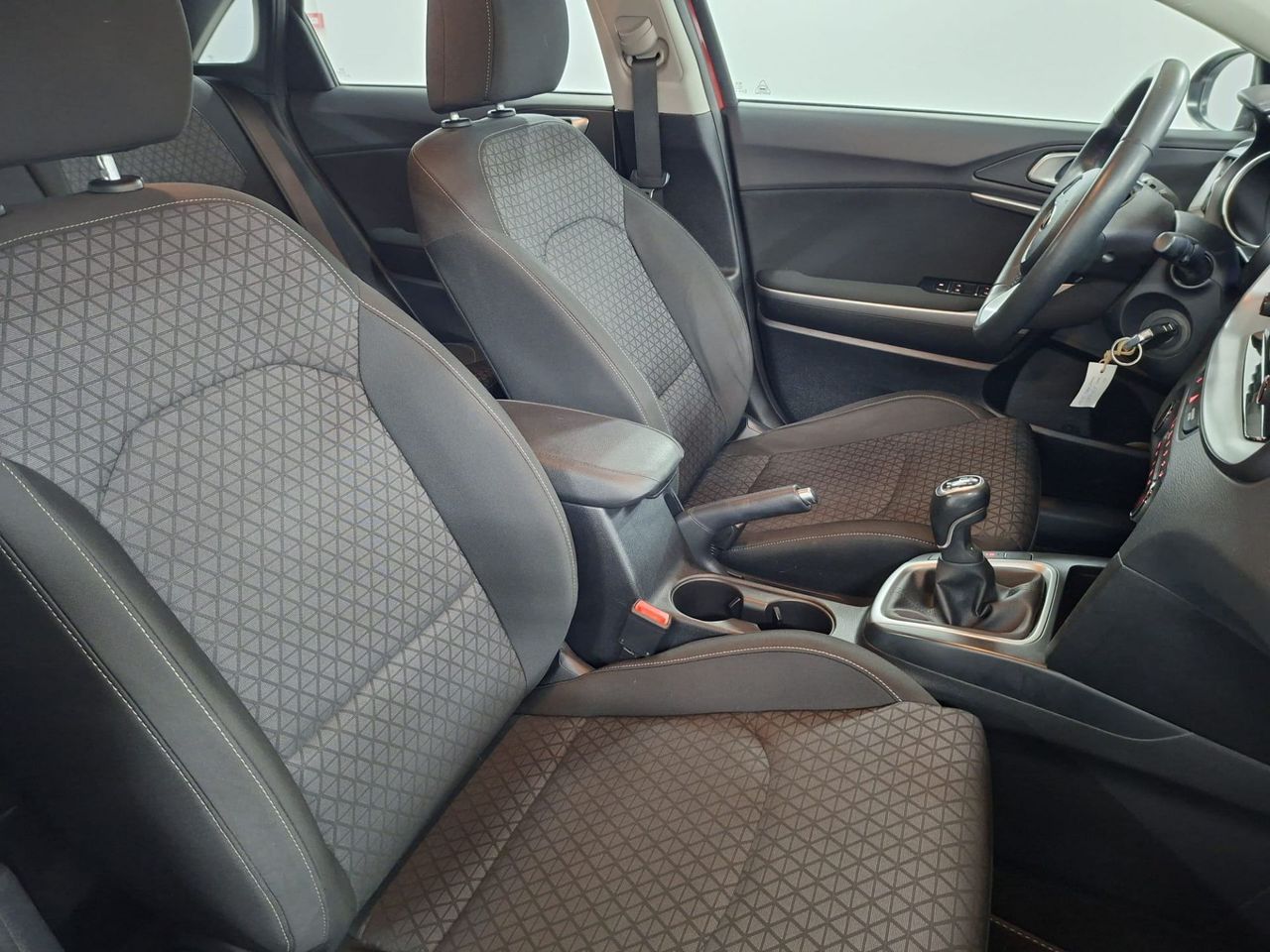 Kia Ceed 1.0 T-GDi 74kW (100CV) Drive - Foto 24