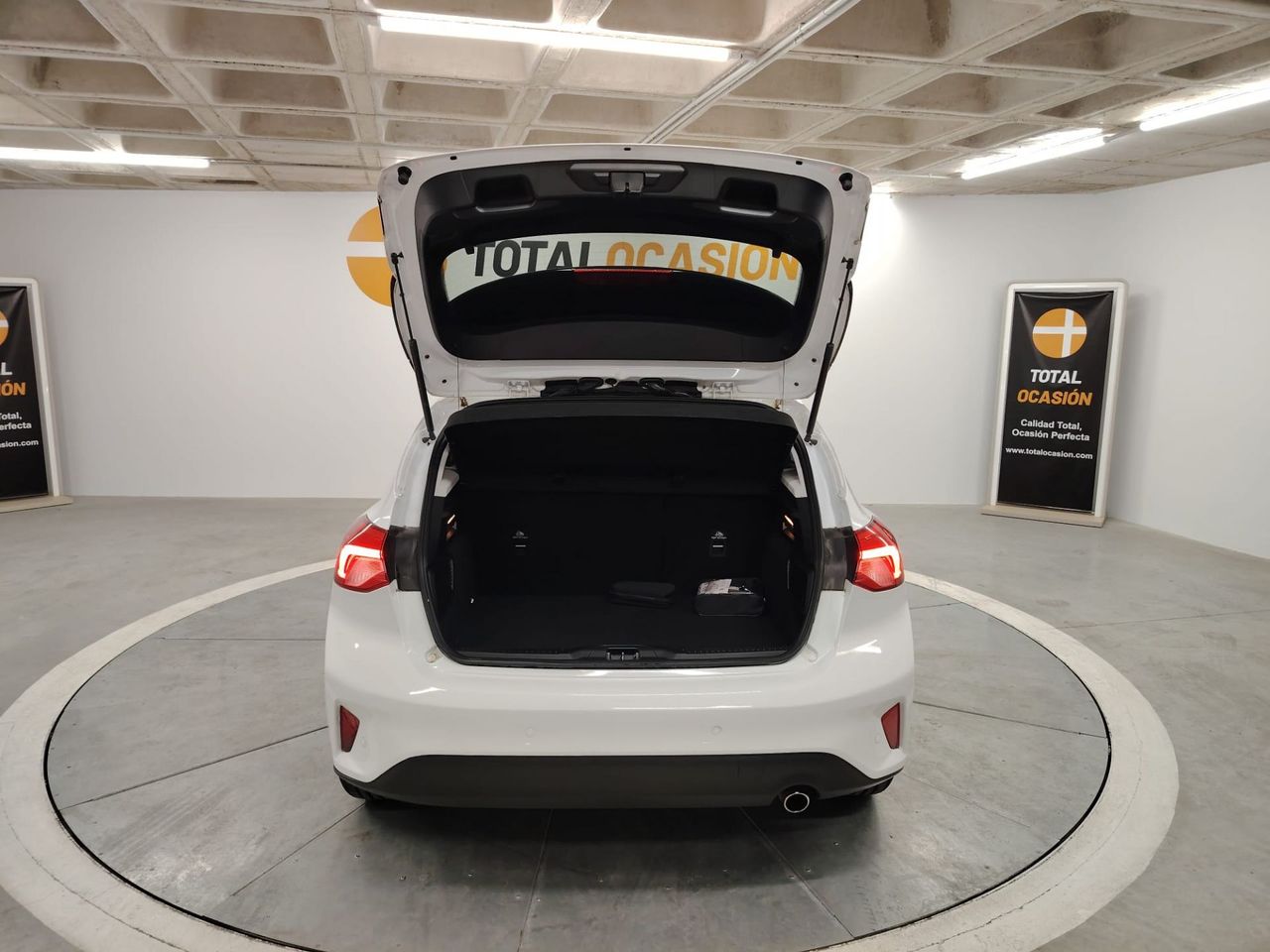 Ford Focus 1.0 Ecoboost 92kW Titanium Auto - Foto 10