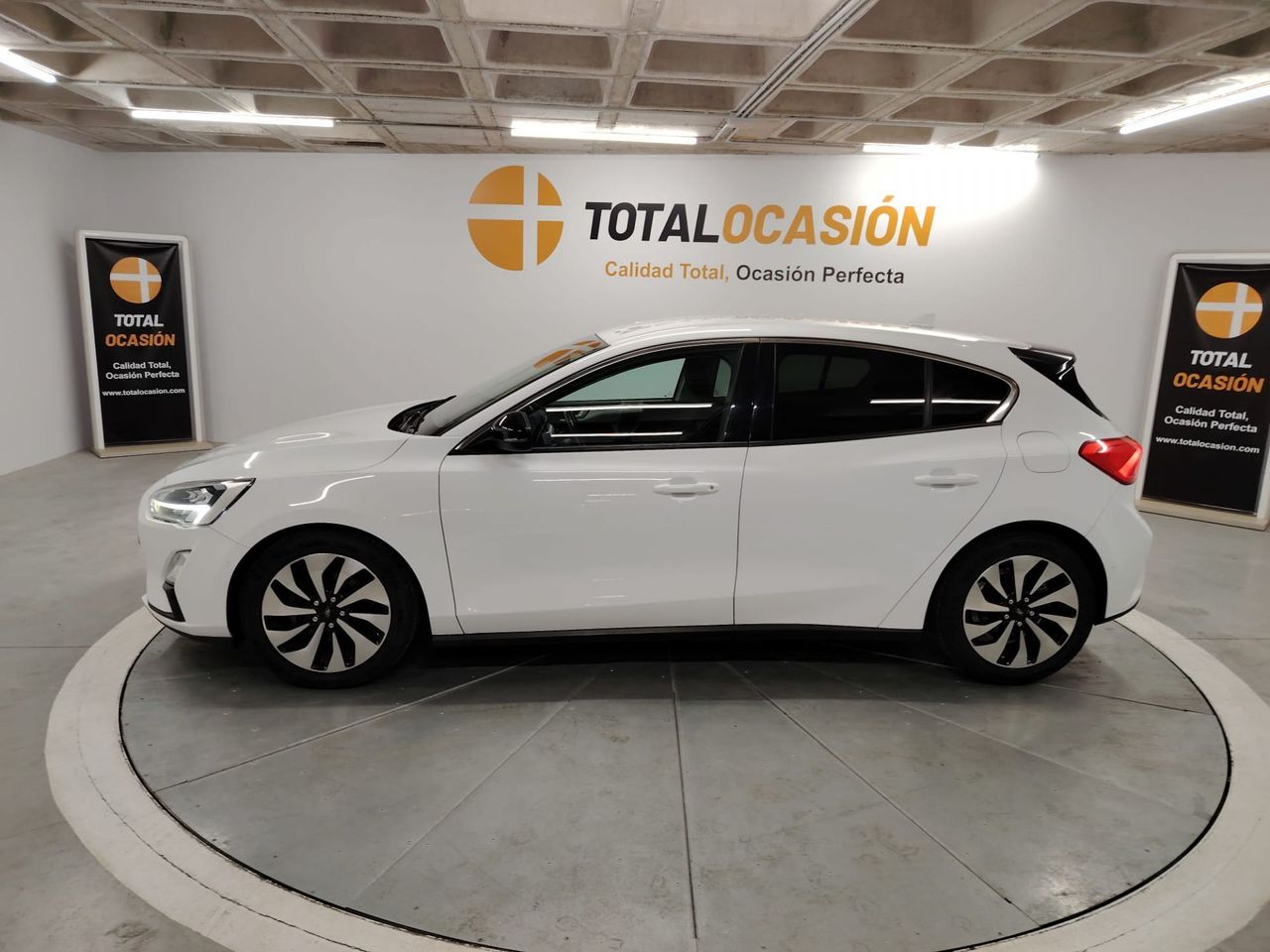 Ford Focus 1.0 Ecoboost 92kW Titanium Auto - Foto 6