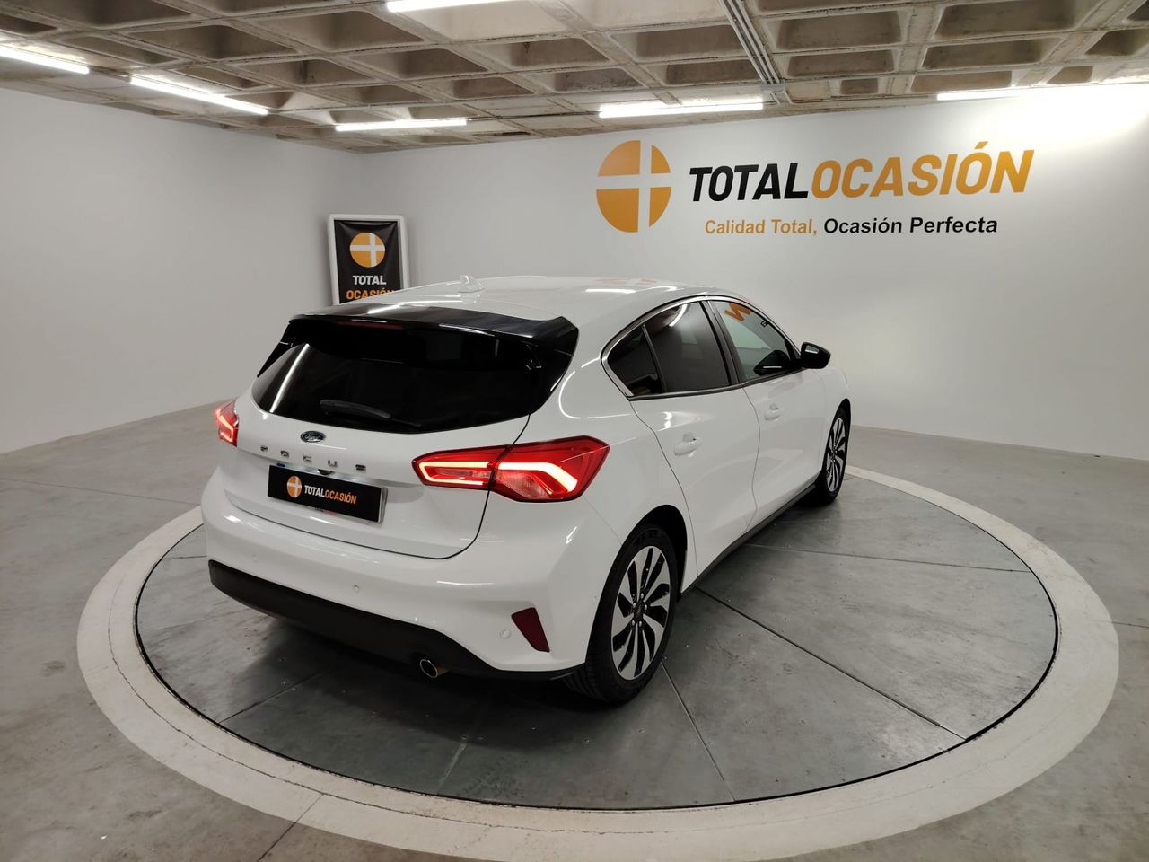 Ford Focus 1.0 Ecoboost 92kW Titanium Auto - Foto 5