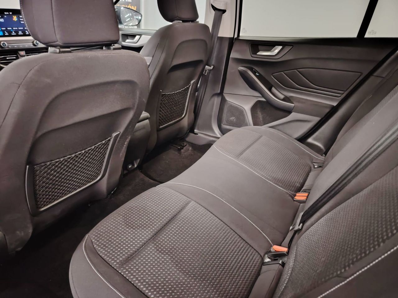 Ford Focus 1.0 Ecoboost 92kW Titanium Auto - Foto 21