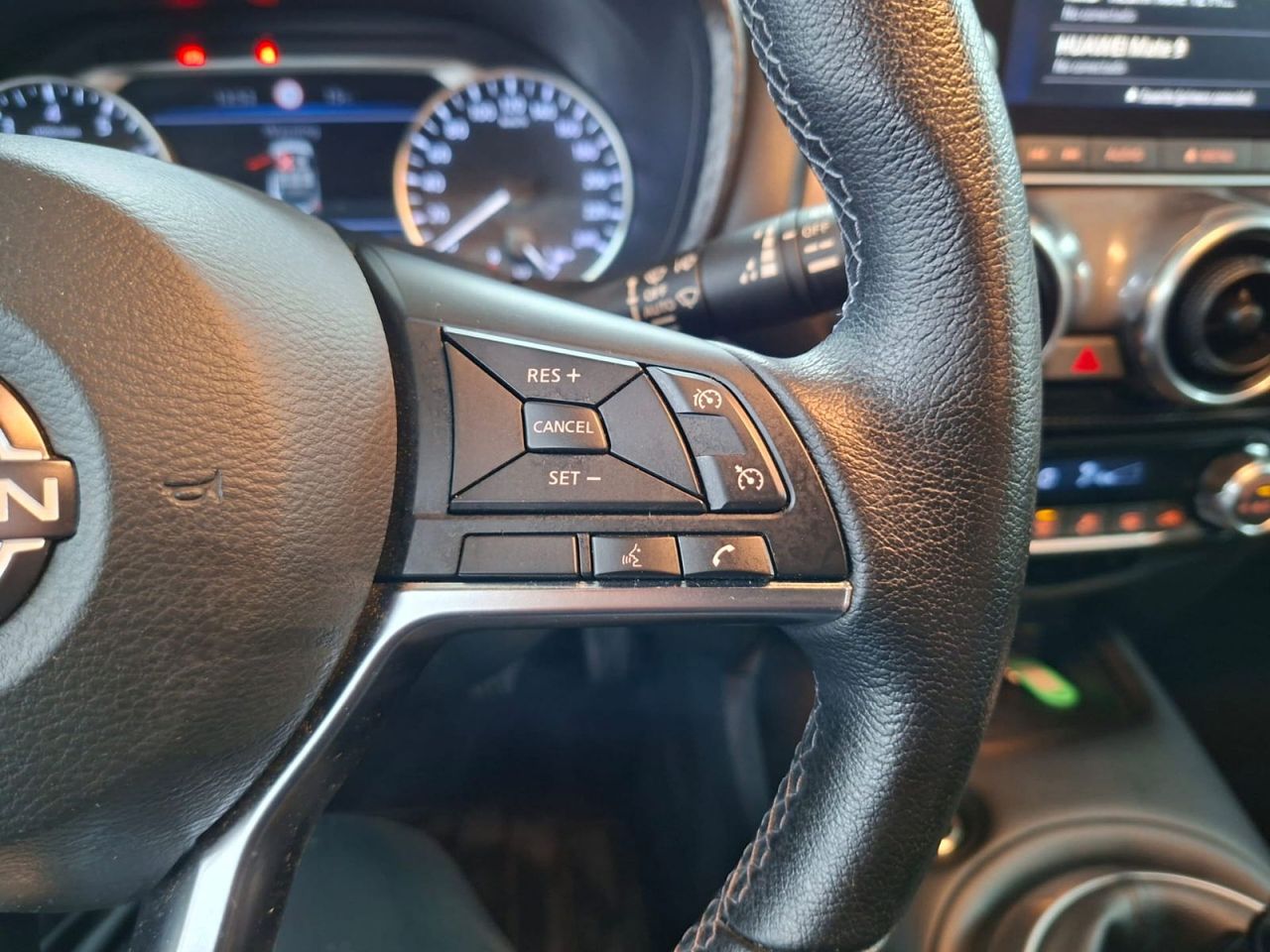 Nissan Juke DIG-T 84 kW (114 CV) 6M/T N-Connecta - Foto 30