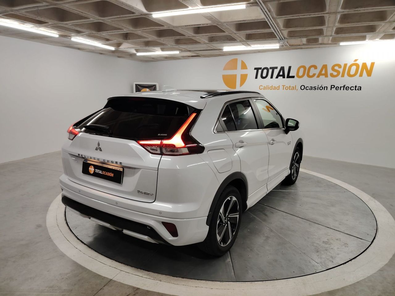 Mitsubishi Eclipse Cross 2.4 PHEV Kaiteki Auto 4WD - Foto 5