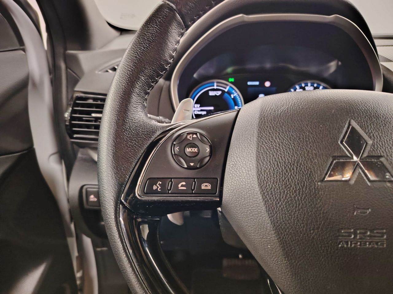 Mitsubishi Eclipse Cross 2.4 PHEV Kaiteki Auto 4WD - Foto 16