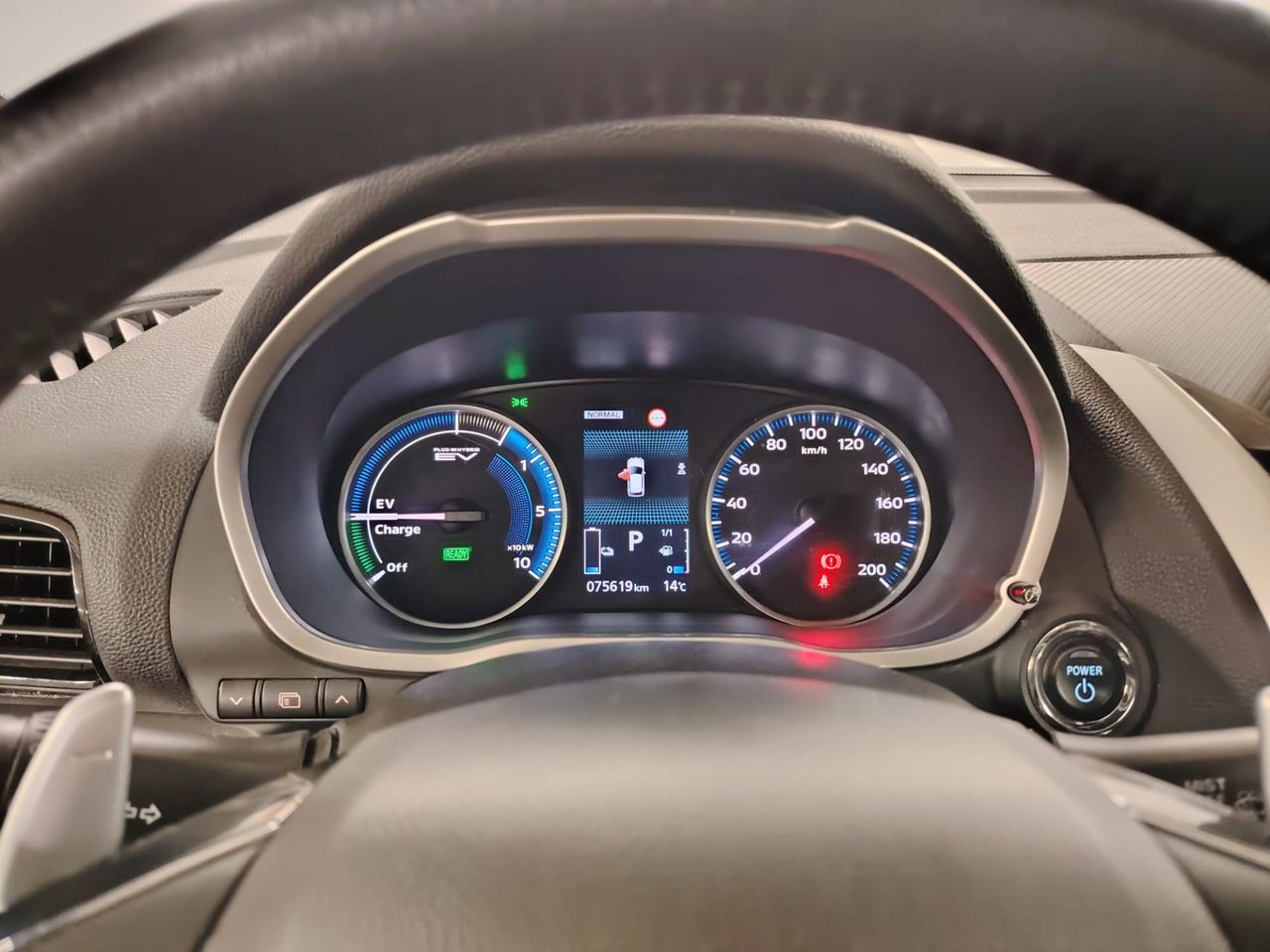 Mitsubishi Eclipse Cross 2.4 PHEV Kaiteki Auto 4WD - Foto 17