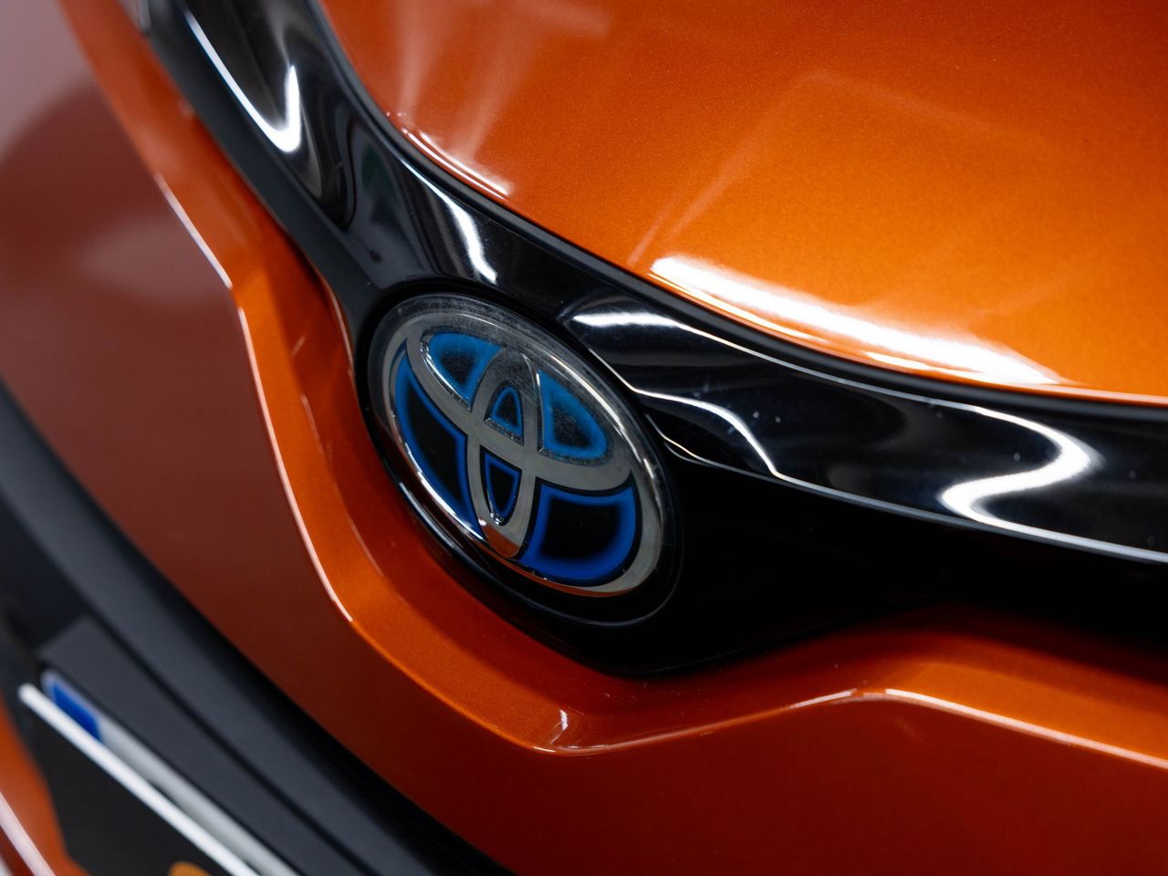Toyota C-HR 2.0 180H Kaji Edition - Foto 14