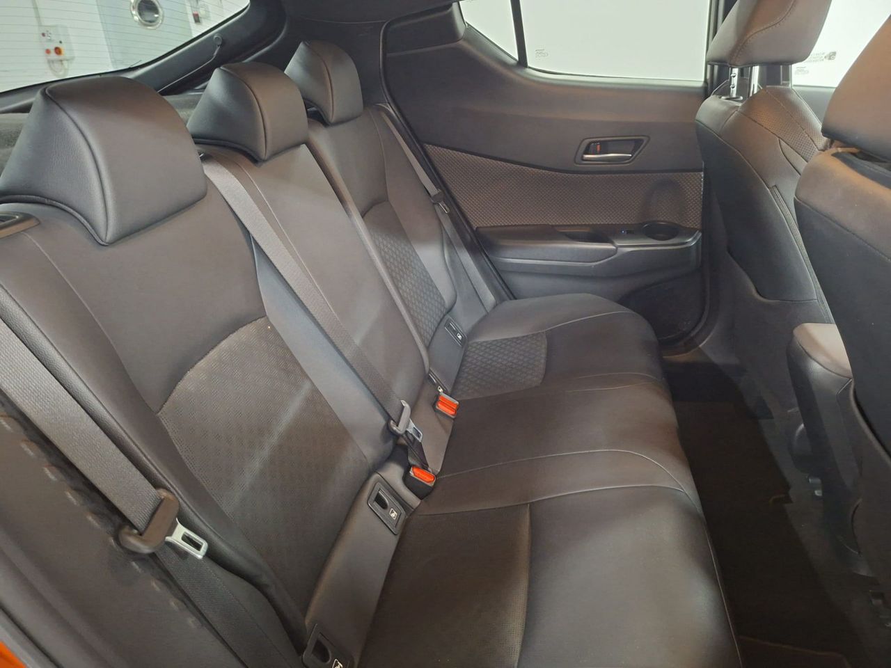 Toyota C-HR 2.0 180H Kaji Edition - Foto 27