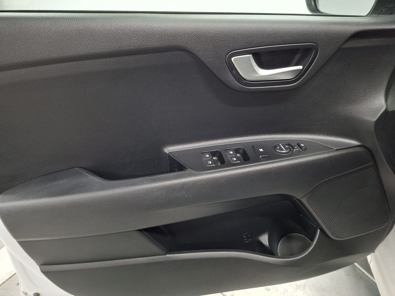 Kia Rio 1.0 T-GDi 74kW (100CV) MHEV iMT Drive - Foto 21