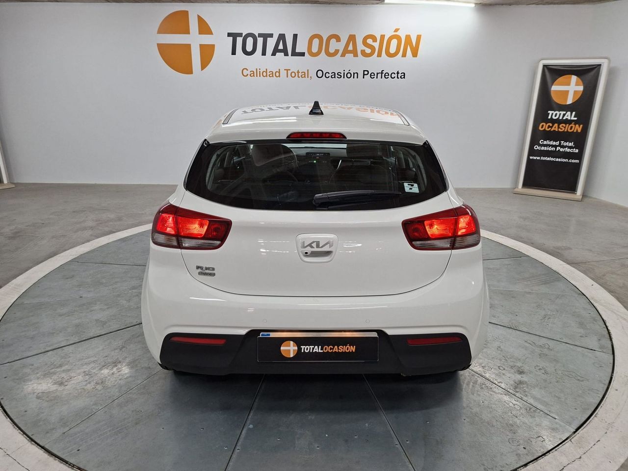 Kia Rio 1.0 T-GDi 74kW (100CV) MHEV iMT Drive - Foto 9