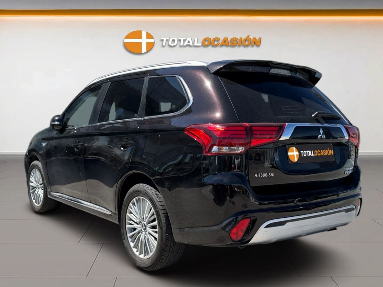 Mitsubishi Outlander 2.4 PHEV Kaiteki Auto 4WD MY19.5 - Foto 5