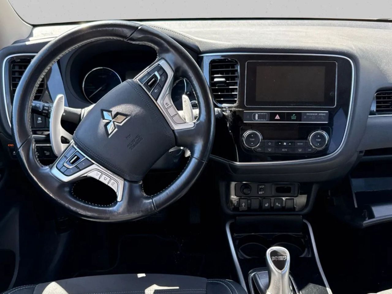 Mitsubishi Outlander 2.4 PHEV Kaiteki Auto 4WD MY19.5 - Foto 10