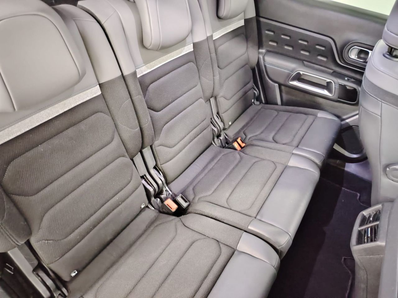 Citroën C5 Aircross BlueHdi 96kW (130CV) S&S Feel Pack - Foto 27