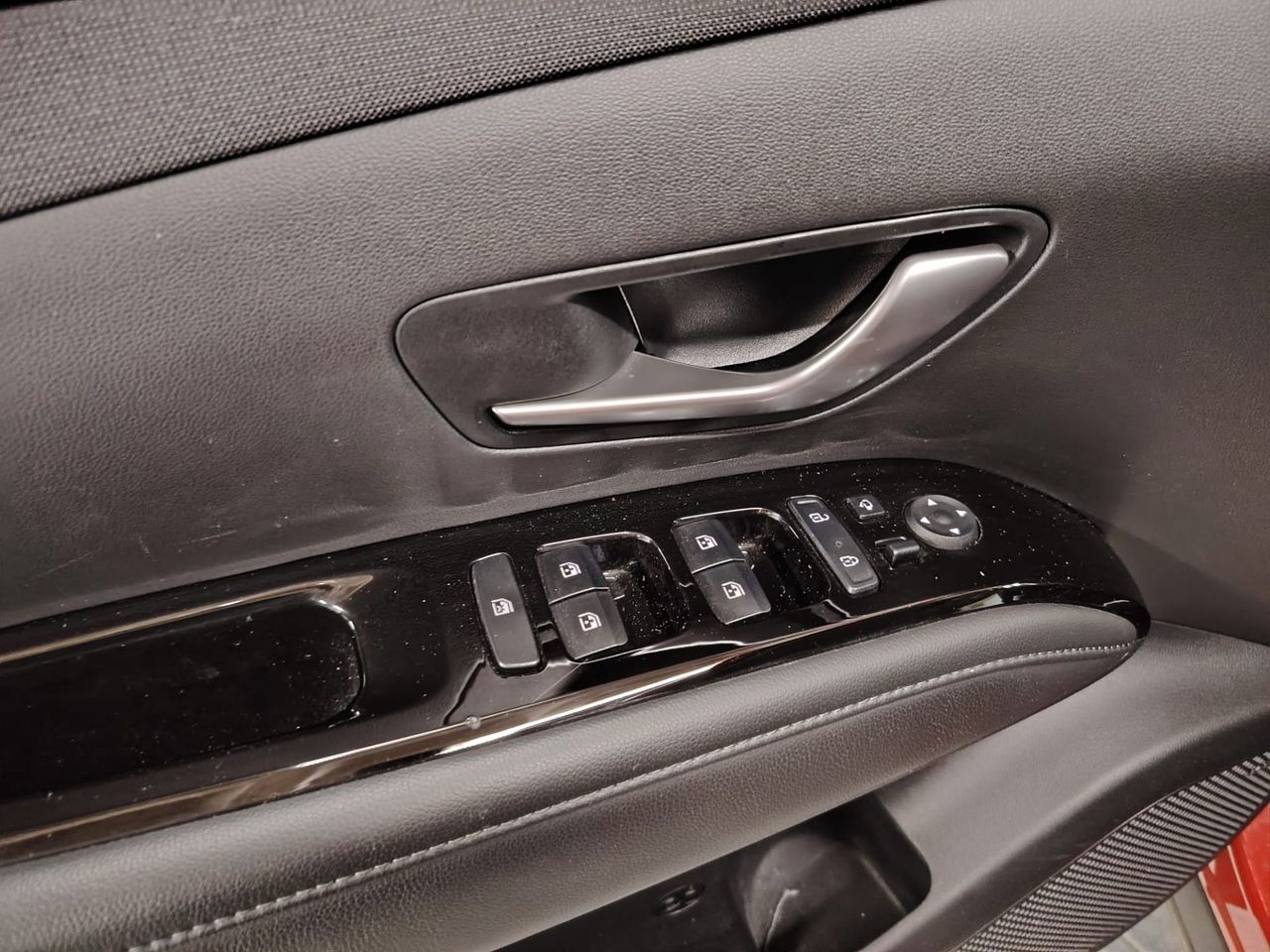 Hyundai Tucson 1.6 TGDI 169kW HEV Tecno Sky Auto - Foto 23