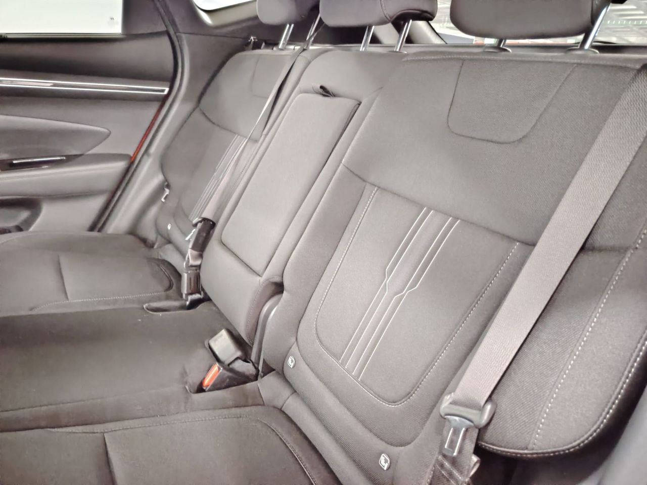 Hyundai Tucson 1.6 TGDI 169kW HEV Tecno Sky Auto - Foto 26