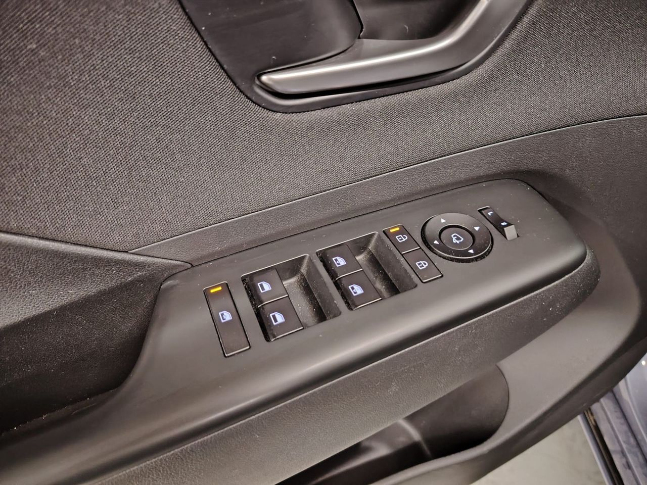 Hyundai Kona EV 150kW 65kWh Flexx - Foto 25