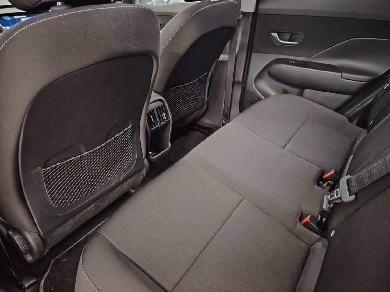 Hyundai Kona EV 150kW 65kWh Flexx - Foto 22