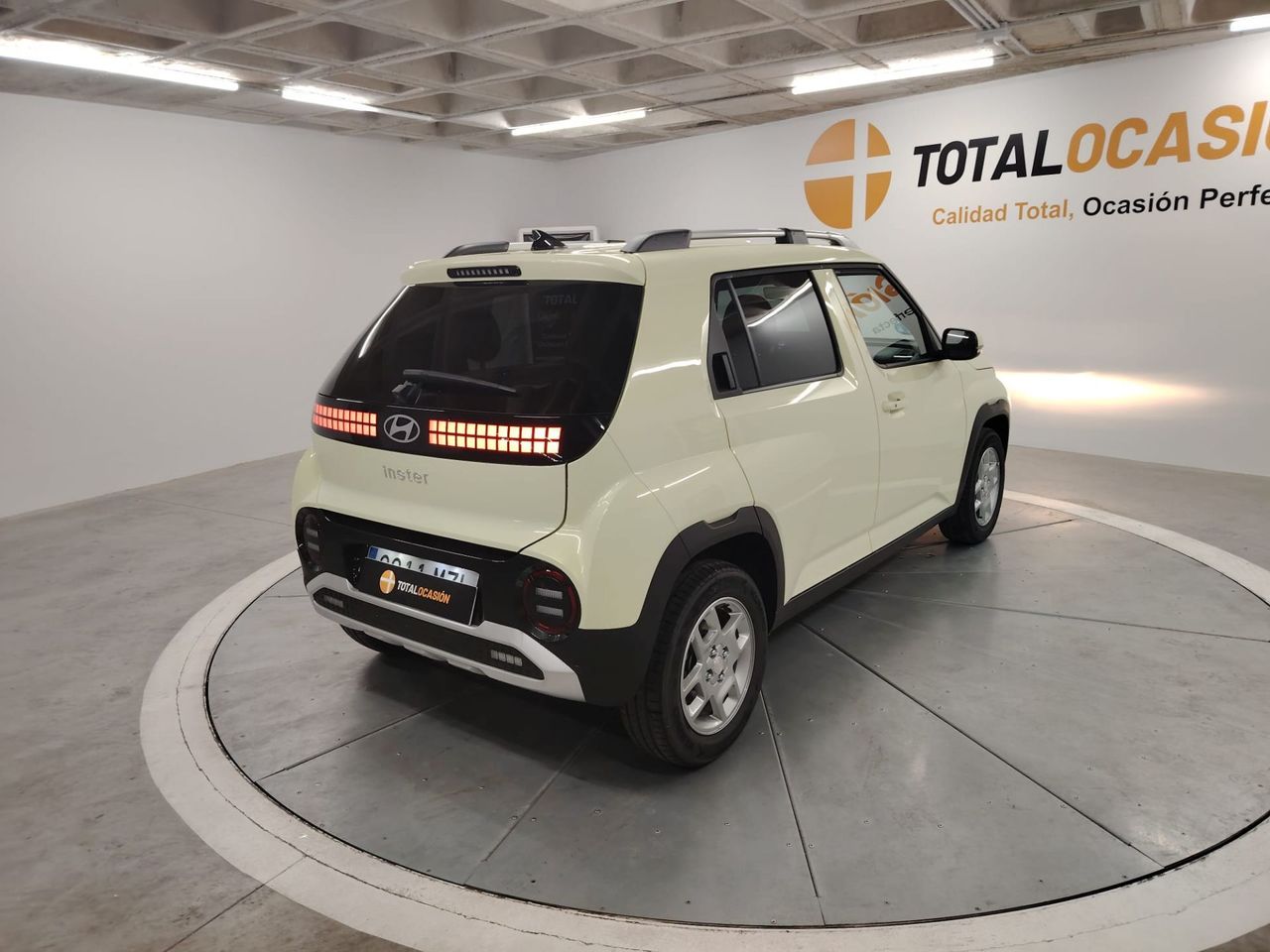 Hyundai Inster 42KWH 71KW (97CV) Maxx - Foto 5