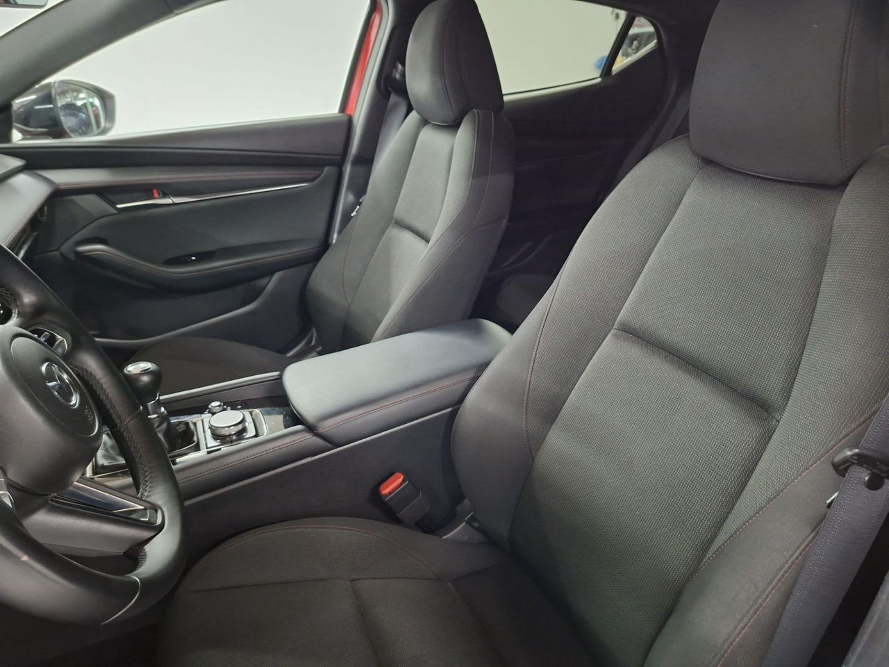 Mazda 3 2.0 e-SKYACTIV-G 88KW HOMURA - Foto 25