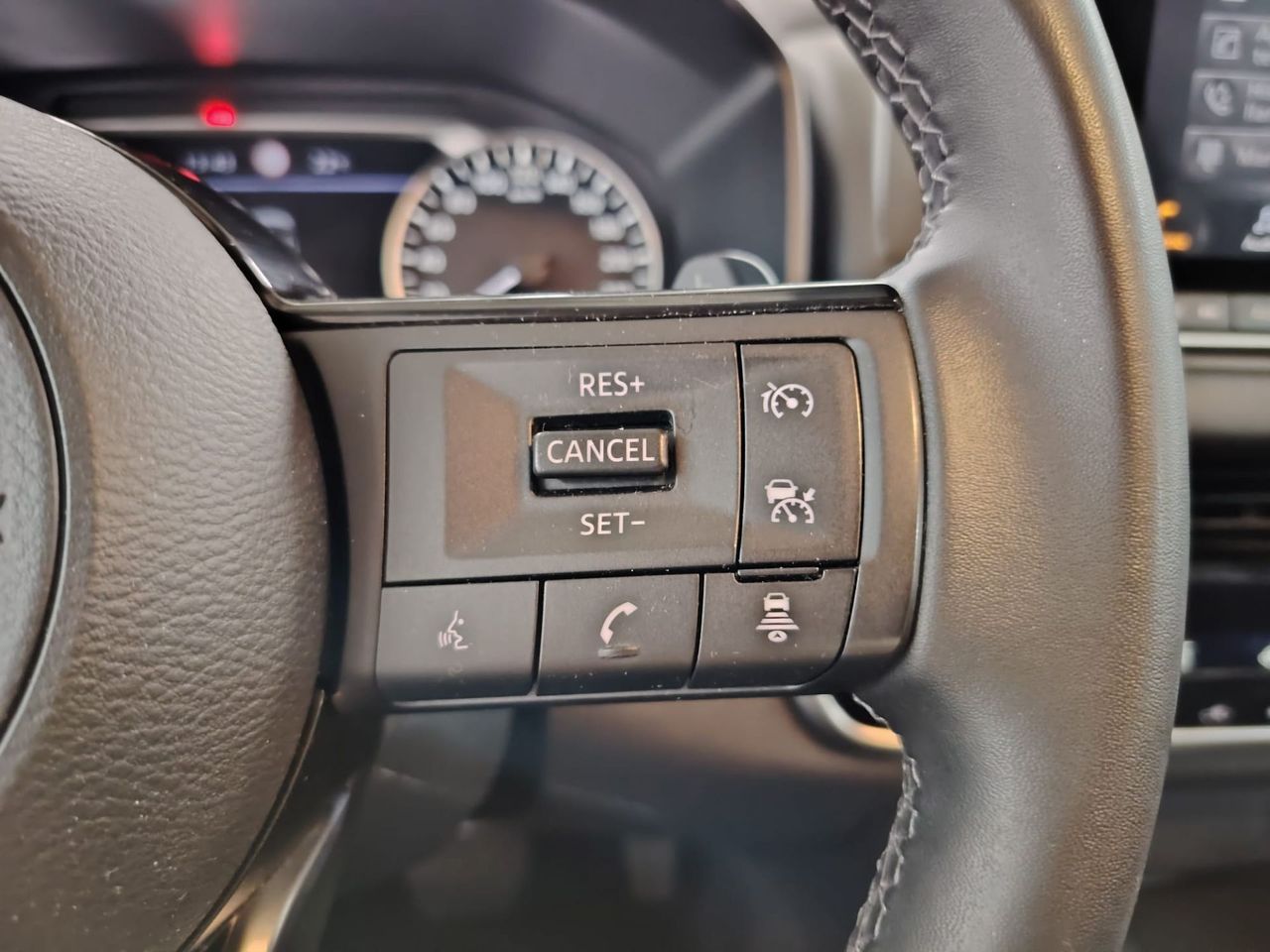 Nissan Qashqai DIG-T 116kW (158CV) mHEV Xtronic Acenta - Foto 17