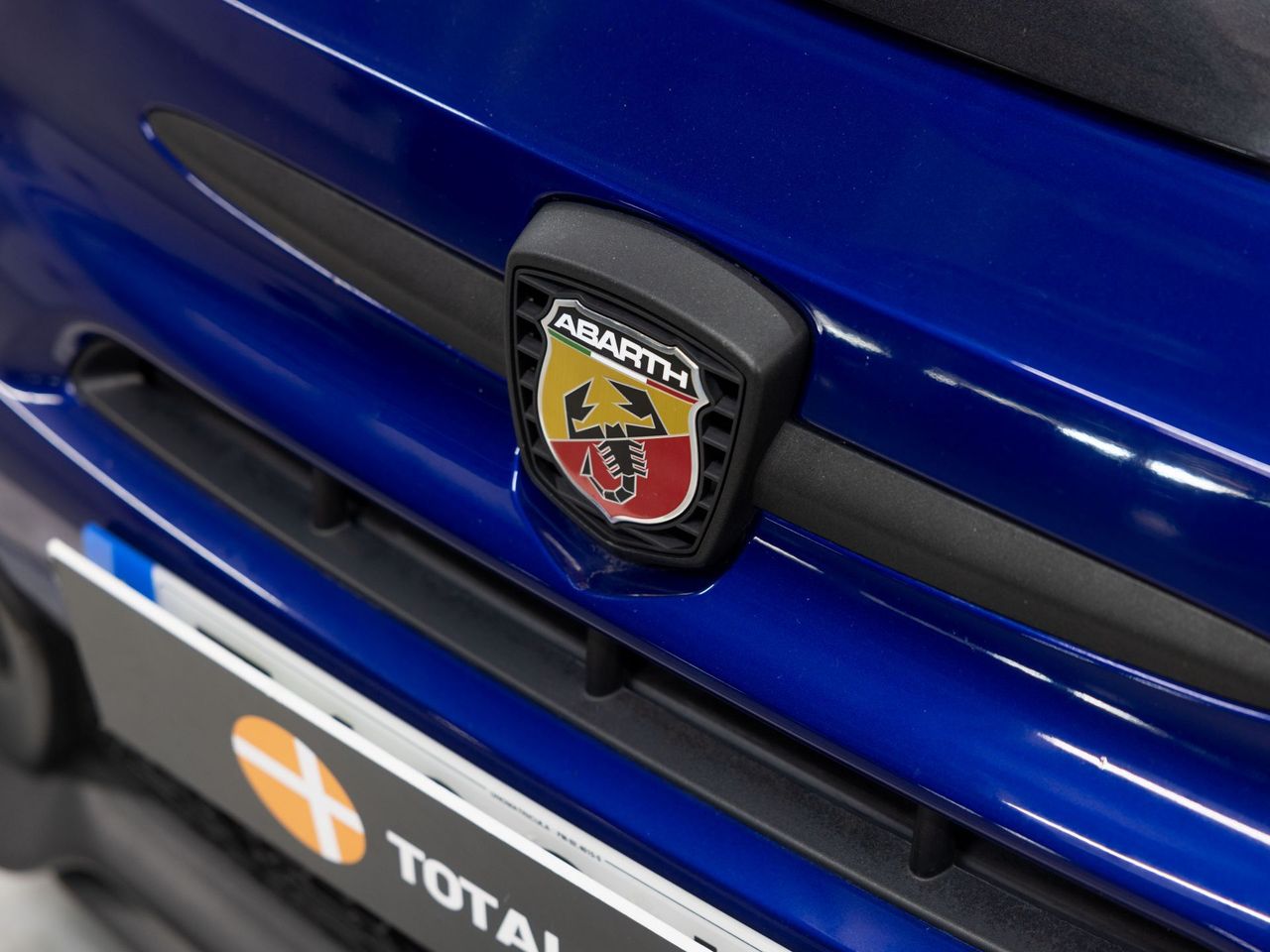 Abarth 500 1.4 16v 121kW Monster Energy Yamaha E6D - Foto 12
