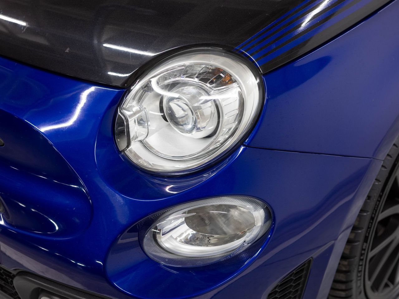 Abarth 500 1.4 16v 121kW Monster Energy Yamaha E6D - Foto 17