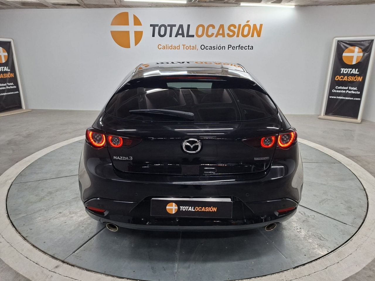 Mazda 3 2.0 SKYACTIV-X ZENITH SAFETY RED - Foto 9