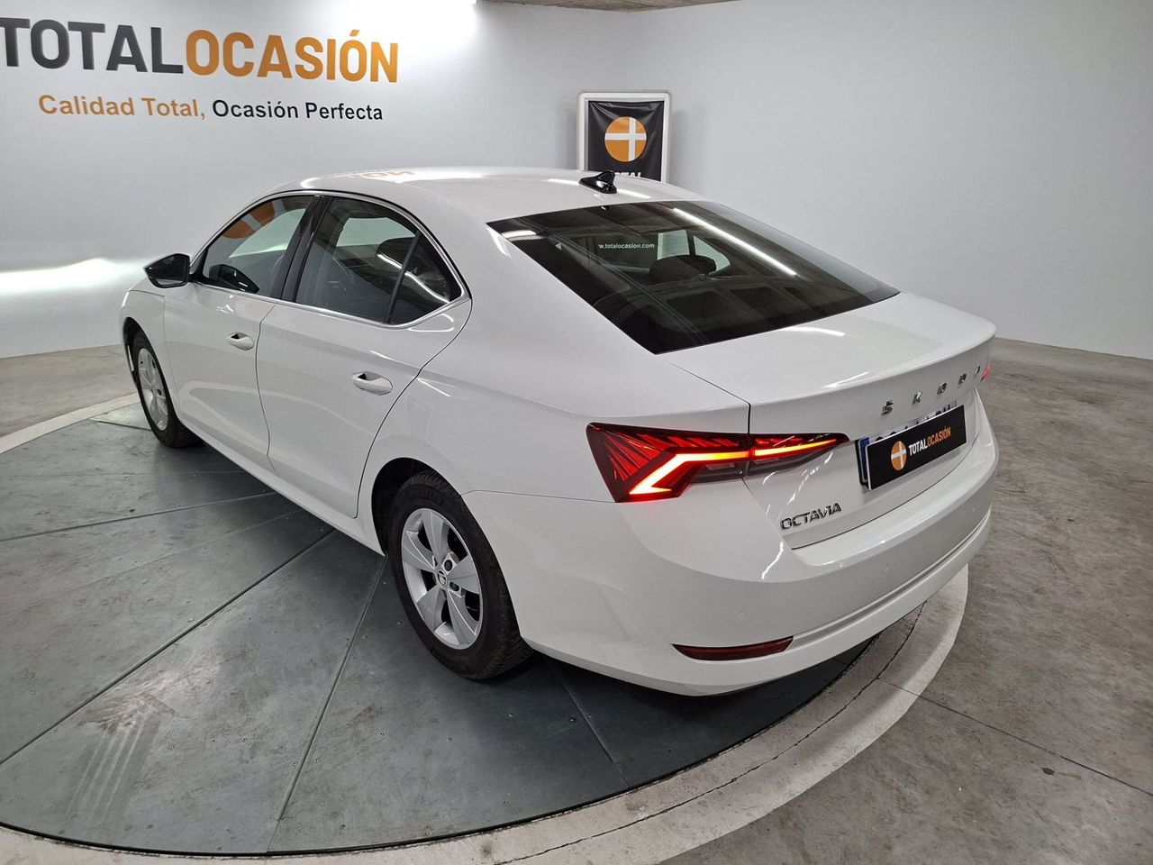 Skoda Octavia 2.0 TDI 110kW (150 CV) DSG Ambition - Foto 5
