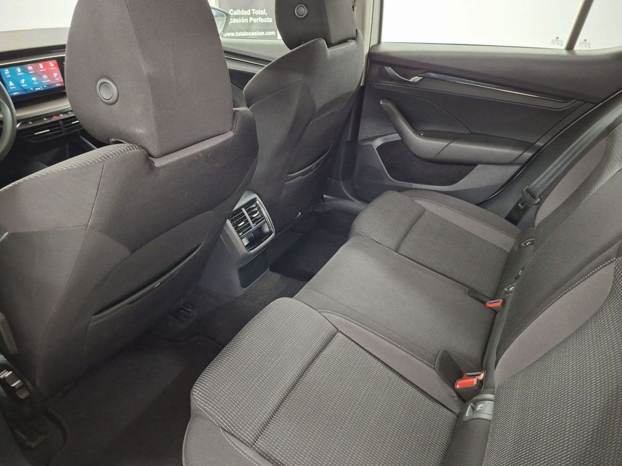 Skoda Octavia 2.0 TDI 110kW (150 CV) DSG Ambition - Foto 24